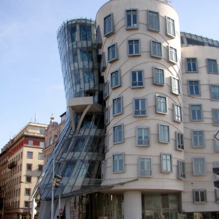 Prague architecture immeuble F. Gehry