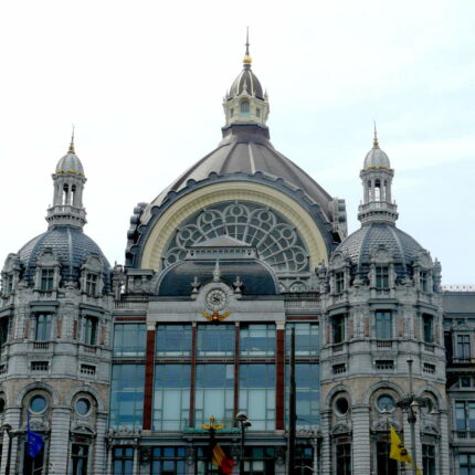 Antwerpen Central Station Zoo