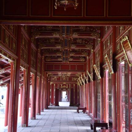 Hue, Cité Impériale (Quảng trường Ngọ Môn)