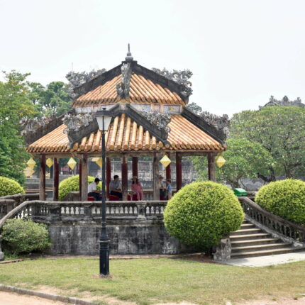 Hue, Cité Impériale (Quảng trường Ngọ Môn)