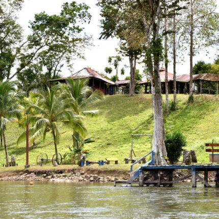 El Castillo Nicaragua, ancienne exploitation de cacao reconvertie en hébergement touristique Montecristo Eco Lodge