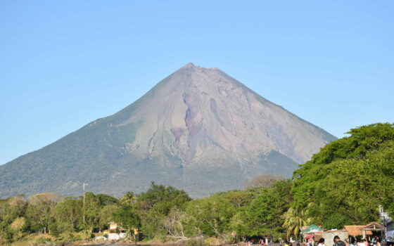 Nicragua, Ometepe, volcan Concepción